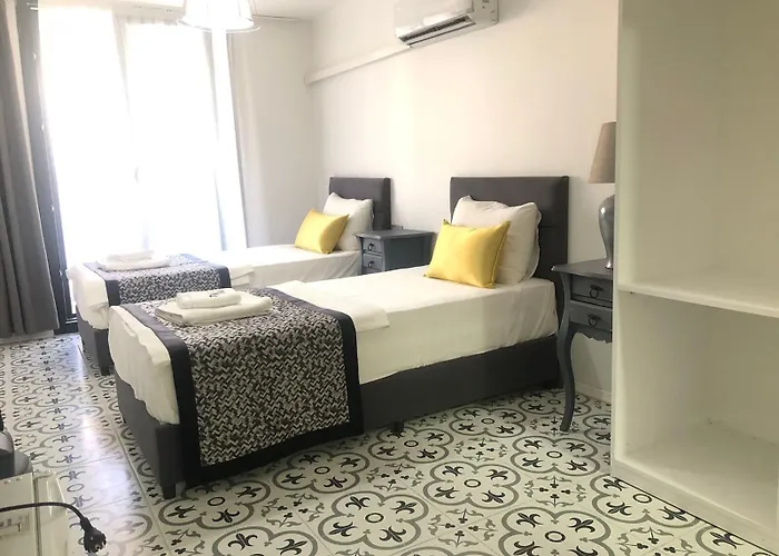 Mi Hotel *