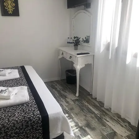 Mi Hotel