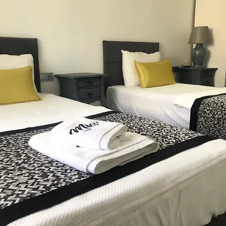 Ξενοδοχείο Mi *