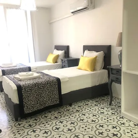 Mi Hotel *